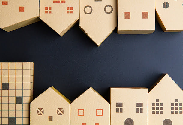 Isometric City with Head Shaped Centre (iStockphoto)