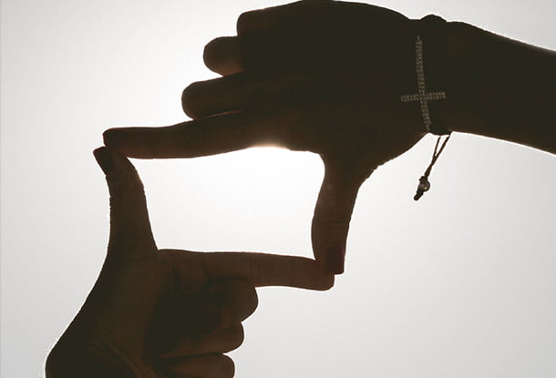 Fingers forming a frame (iStockphoto)